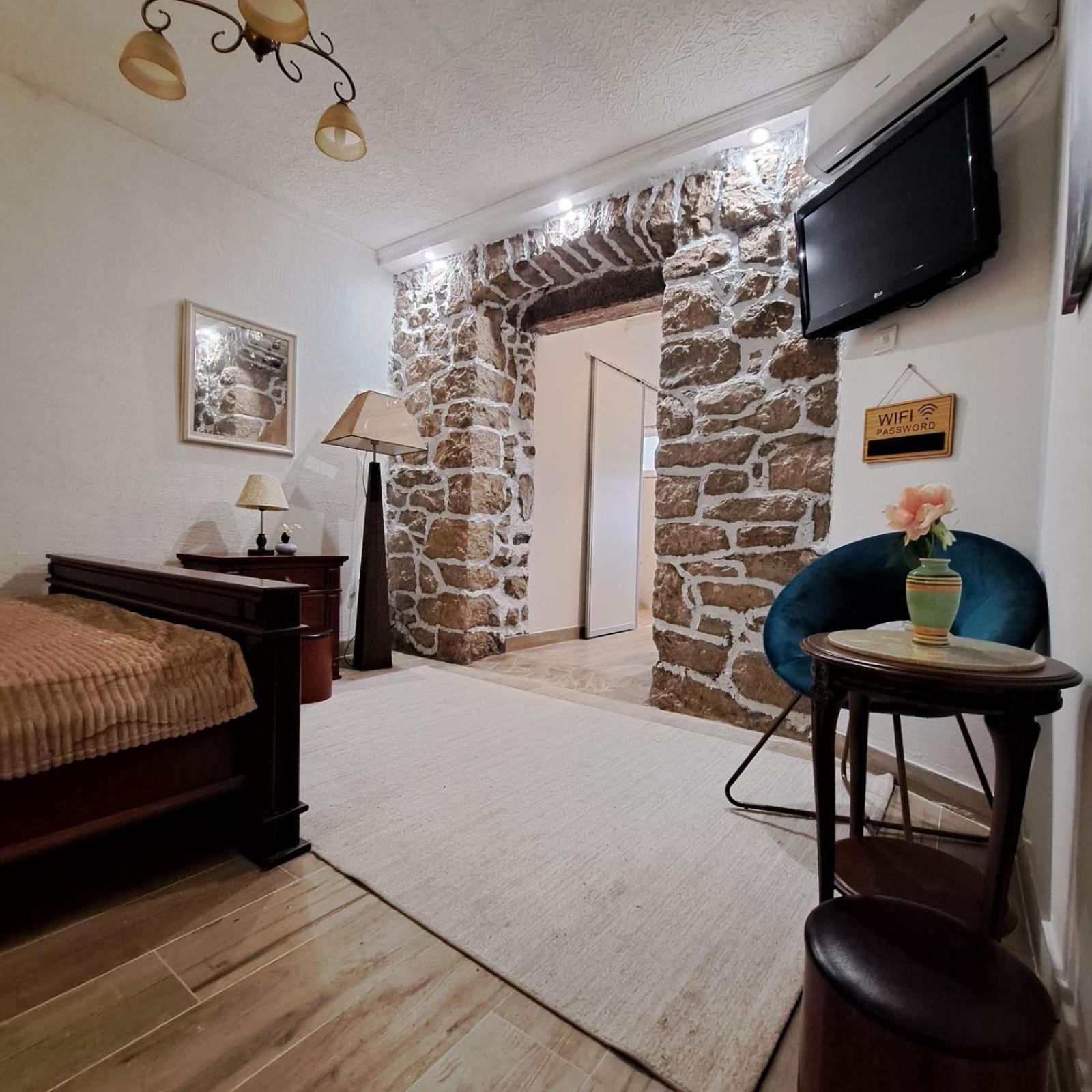 Unique Apartment Centar Podgorica Luaran gambar
